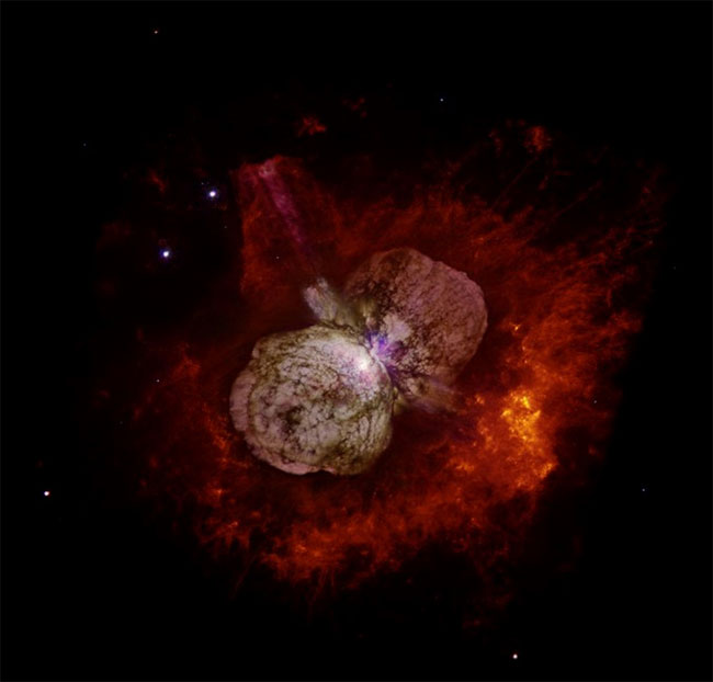 Sửng sốt tìm ra nguồn tia vũ trụ khủng từ hệ sao Eta Carinae
