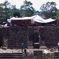 Ngôi đền 900 năm phát lộ trong kim tự tháp Mexico sau động đất