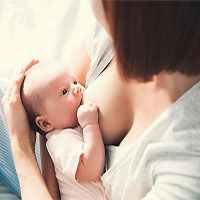 Trẻ cai sữa sớm có xu hướng ngủ sâu hơn và ít thức giấc giữa chừng?