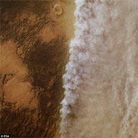 Diện mạo sao Hỏa bất ngờ biến đổi hoàn toàn sau cơn bão bụi