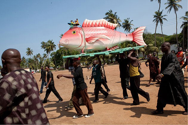 Khám phá những chiếc quan tài kỳ lạ của người Ghana