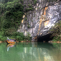Phát hiện 44 hang động mới trong khu vực Phong Nha-Kẻ Bàng
