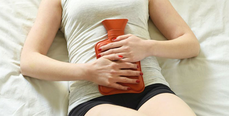 Đây là lý do vì sao cảm giác đau bụng khi chị em 