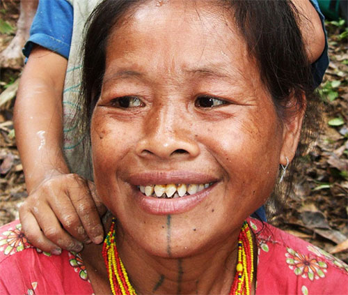 Những tập tục kỳ dị chỉ có ở Indonesia