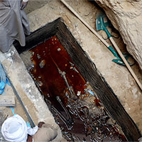 Tin mới về 3 xác ướp trong quan tài đen 2.000 năm ở Ai Cập