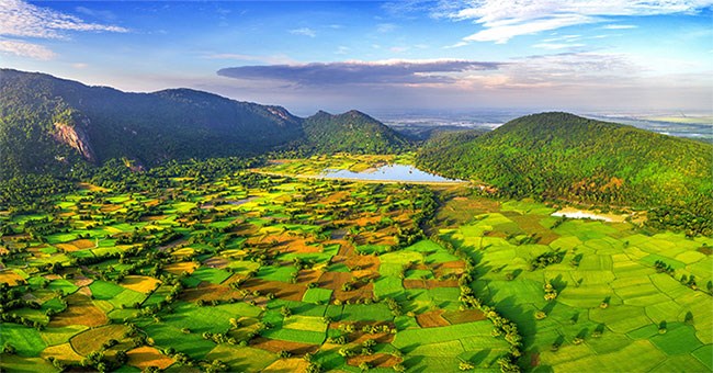 Cảnh sắc Việt Nam đẹp kỳ vĩ nhìn từ trên cao