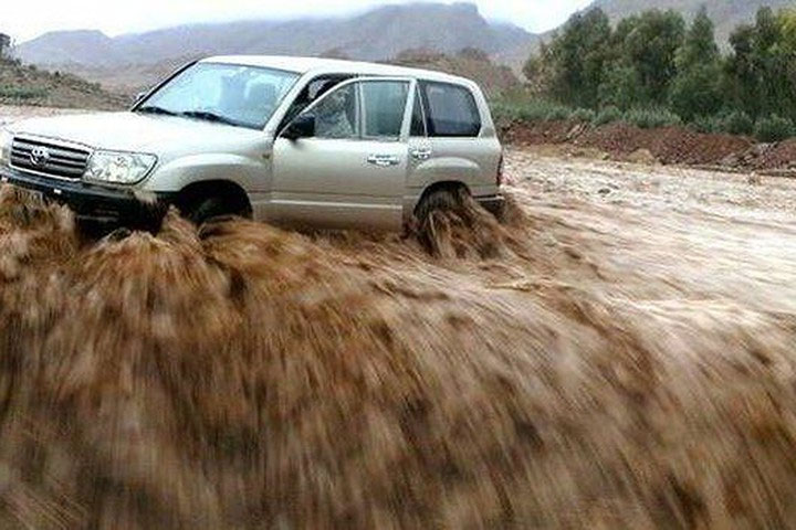 Hướng dẫn cách thoát khỏi lũ quét an toàn