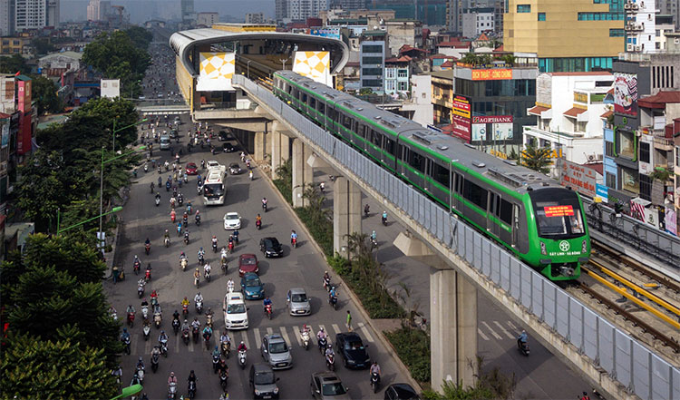Đại diện BQL dự án đường sắt cho biết các đoàn tàu tuyến Cát Linh - Hà Đông sẽ được chạy thử nghiệm từ 3 - 6 tháng 