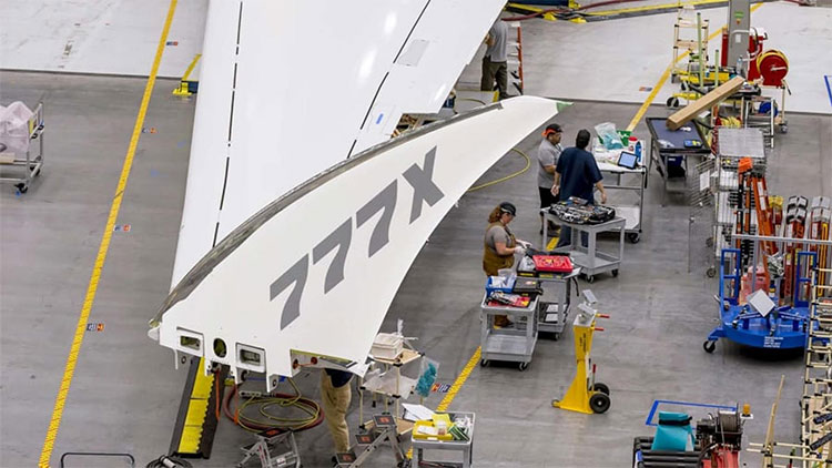 Boeing hé lộ máy bay phản lực hai động cơ lớn nhất thế giới