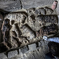 Phát hiện hàng trăm xác ướp 6.000 năm trong 7 hầm mộ Ai Cập