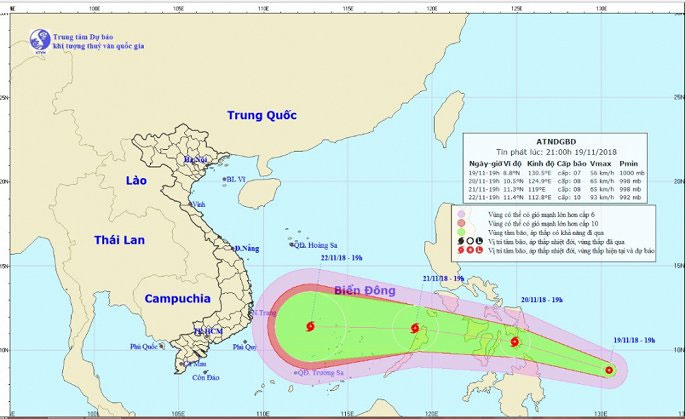 Áp thấp nhiệt đới tiến gần Biển Đông, khả năng mạnh lên thành bão