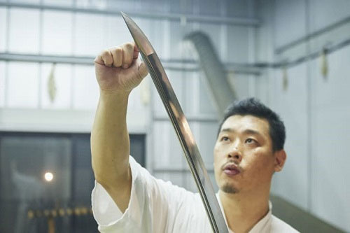 Lịch sử ngàn năm của những thanh kiếm cong sắc bén mà võ sĩ samurai Nhật Bản sử dụng