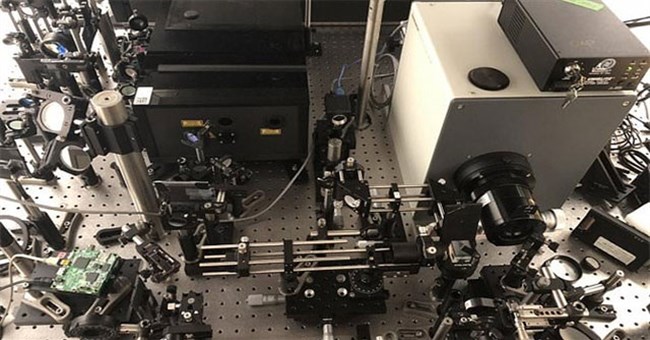 Camera nhanh nhất thế giới: chụp 10 nghìn tỷ khung hình mỗi giây