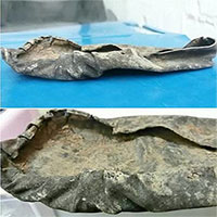 Phát hiện giày cổ 1.000 năm tuổi dưới đáy sông ở Anh