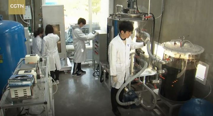 Các nhà khoa học Hàn Quốc tạo ra toilet có thể biến chất thải thành năng lượng sạch