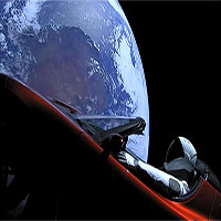 Siêu xe điện của Elon Musk có khả năng gây "thảm kịch" đâm vào Trái Đất?