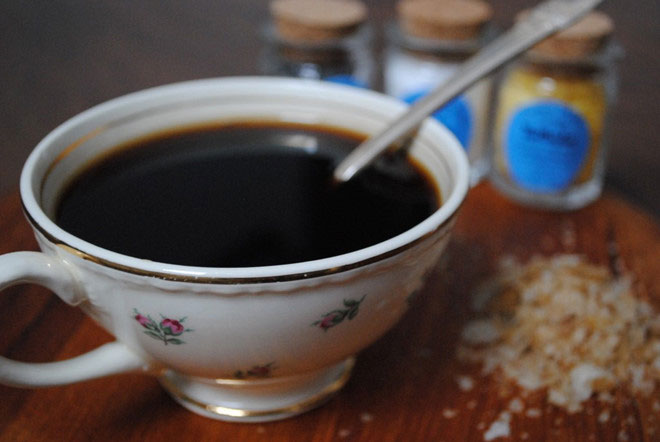 Cafe pha với than hồng, cafe trứng và những món cafe độc đáo nhất thế giới