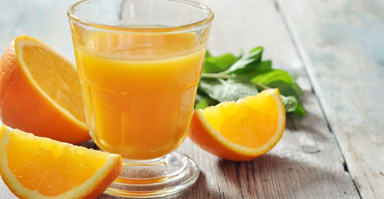 Những thực phẩm nên và không nên dùng trước khi đi máy bay