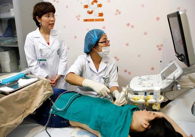 Công nghệ mới hút u vú không cần phẫu thuật