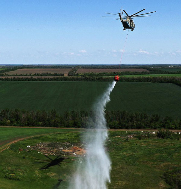 Khám phá trực thăng khổng lồ Mi-26 của Nga: Đã từng chở hóa thạch voi ma mút và máy bay chở khách cỡ nhỏ