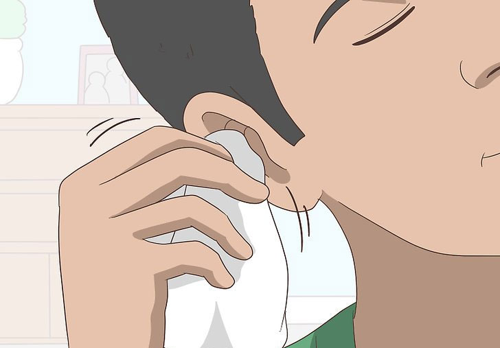 Mẹo lấy nước ra khỏi tai nhanh chóng khi bơi
