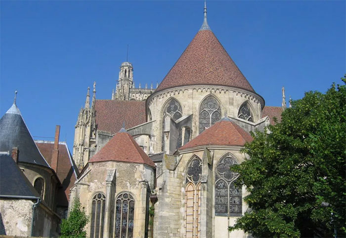 Gothic là gì? Những công trình kiến trúc gothic tiêu biểu nhất