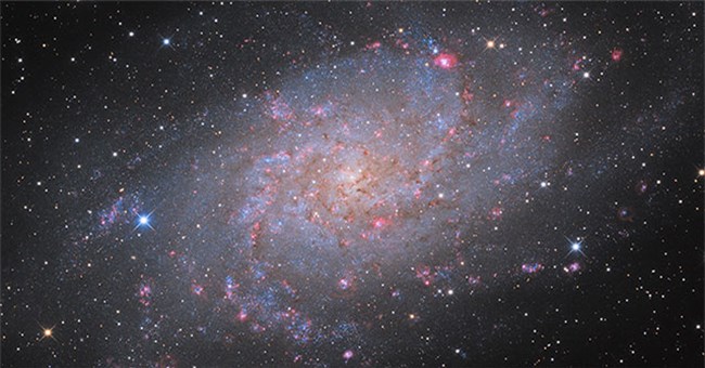 Vũ trụ đang giãn nở nhanh hơn dự kiến ​​