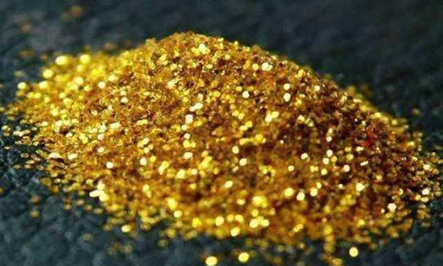 Con sông đắt đỏ nhất thế giới, đáy sông chứa đầy vàng lấp lánh