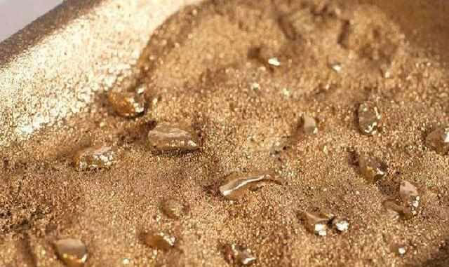 Con sông đắt đỏ nhất thế giới, đáy sông chứa đầy vàng lấp lánh