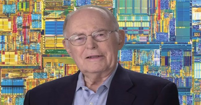 Định luật Moore: 50 năm dẫn đường cho nhân loại