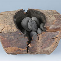 Lò hương chứa cần sa trong ngôi mộ 2.500 năm ở Trung Quốc