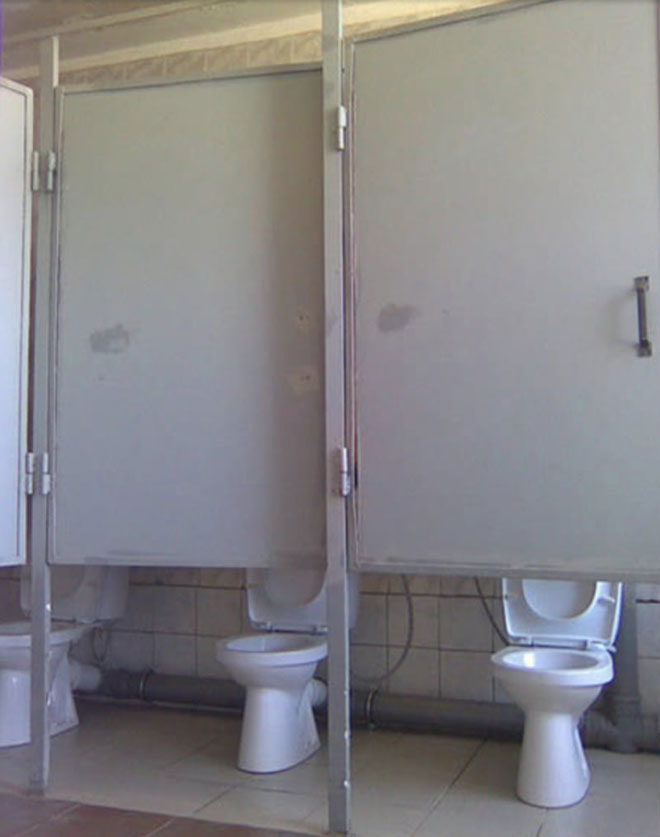 Thiết kế siêu thảm họa của 10 WC này khiến bạn tự nhủ 