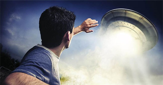 Những vụ bắt cóc bởi UFO kì bí nhất từng được ghi nhận