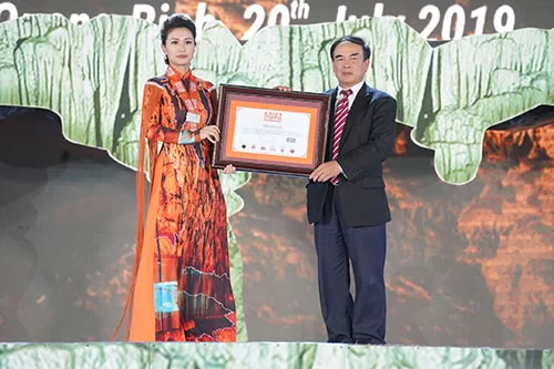 Động Thiên Đường nhận thêm kỷ lục của châu Á