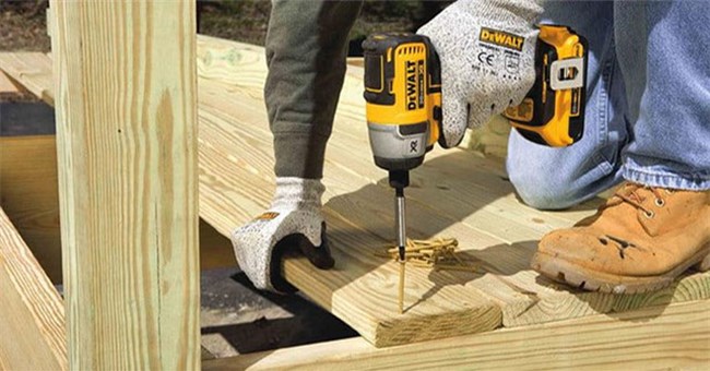 Nghiên cứu Mặt Trăng, nhân loại đã "vô tình" làm ra những thứ này