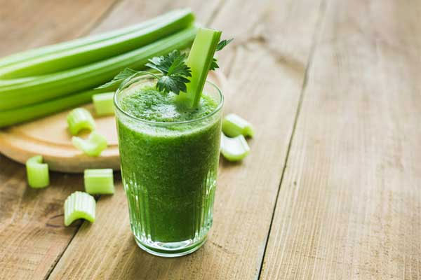 Nước ép cần tây có tác dụng gì?