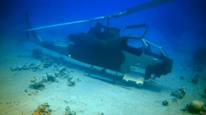 Đến thăm viện bảo tàng quân sự độc đáo nằm dưới biển có một không hai tại Jordan