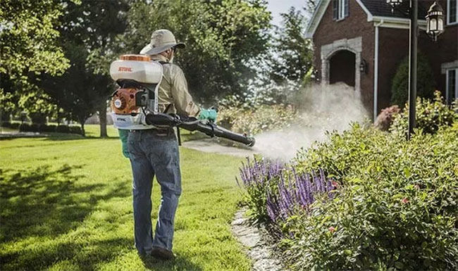 Những lưu ý khi phun thuốc diệt muỗi phòng sốt xuất huyết