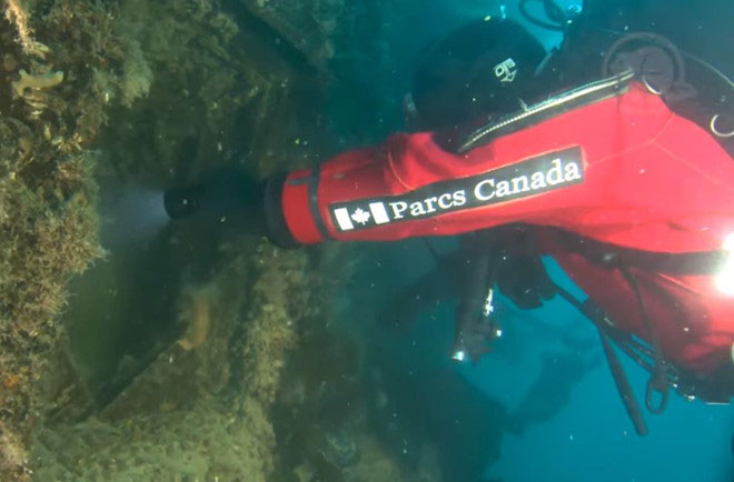  Con tàu còn nguyên vẹn dù chìm dưới đáy biển gần 200 năm.