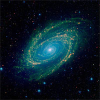 Ảnh hồng ngoại thiên hà Messier 81 khoe sắc cực đẹp