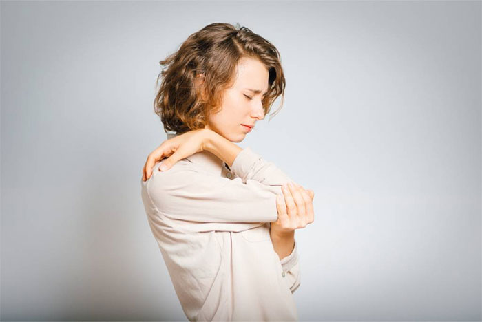 Loãng xương là gì? Nguyên nhân, triệu chứng và cách điều trị