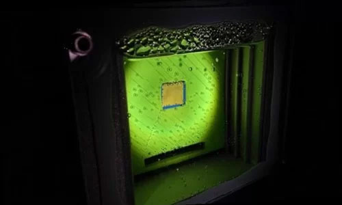 Lá nhân tạo giúp sản xuất nhiên liệu thân thiện với môi trường