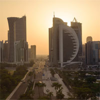 Qatar lắp điều hòa ngoài trời đối phó nắng nóng kỷ lục