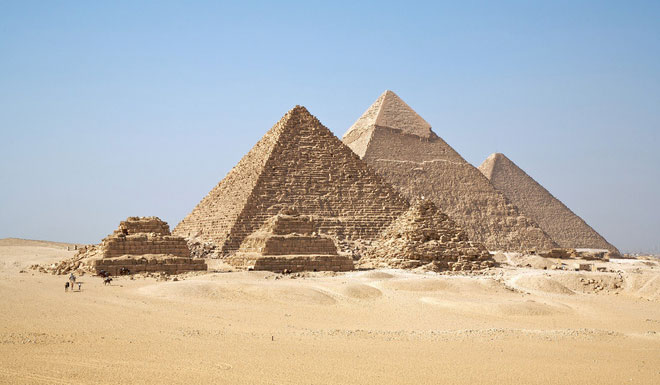 Kim tự tháp Giza có thể tập trung năng lượng điện từ vào một phòng bên trong nó