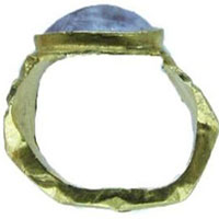 Nhẫn vàng đính thạch anh tím 1.600 năm tuổi