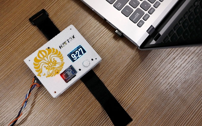 Indonesia phát minh thiết bị hỗ trợ người nghiện internet