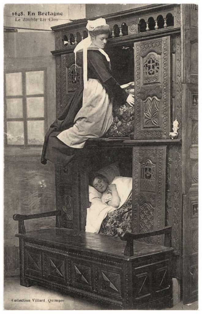 Tại sao nhiều người Châu Âu thời Trung cổ lại ngủ trong những chiếc giường hộp?