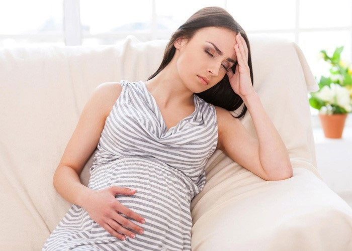 Cách hạ sốt cho bà bầu hiệu quả và an toàn