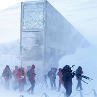 Microsoft lưu trữ mã nguồn trong hang Bắc cực để đề phòng ngày tận thế