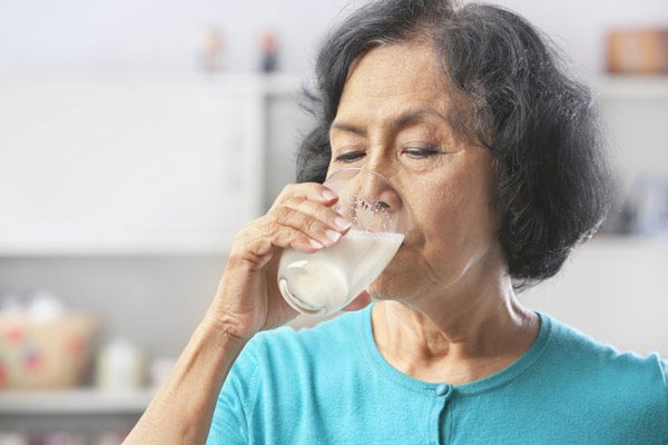 5 nguyên nhân khiến người già chán ăn và cách khắc phục đơn giản